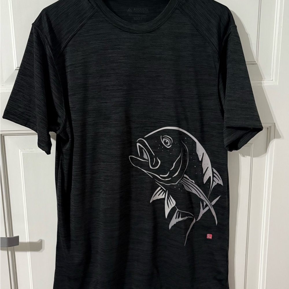 NWOT Men’s Dro Fit Ulua Shirt T-Shirt